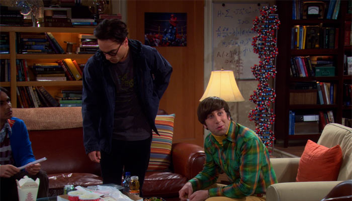 『ビッグバン★セオリー』で、ハワードがシェルドンをペニーと雑談したことで非難