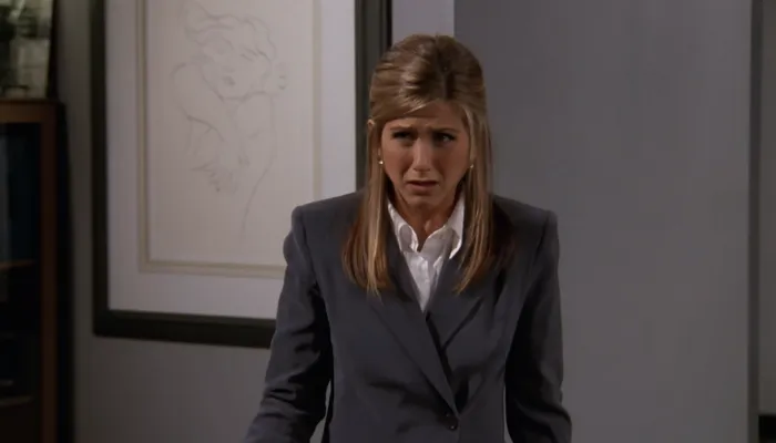 『フレンズ』で、レイチェルは上司ジョアンナに文句を言う