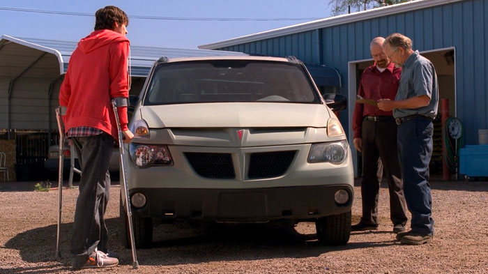『ブレイキング・バッド』で、ウォルターは修理に出した車を取りに来る