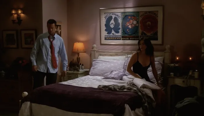 『フレンズ』で、子作りと喫煙のことで喧嘩するモニカとチャンドラー