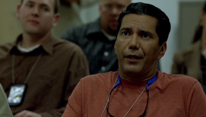 『ブレイキング・バッド』で、アイスブレイクを議論するハンクとゴメス