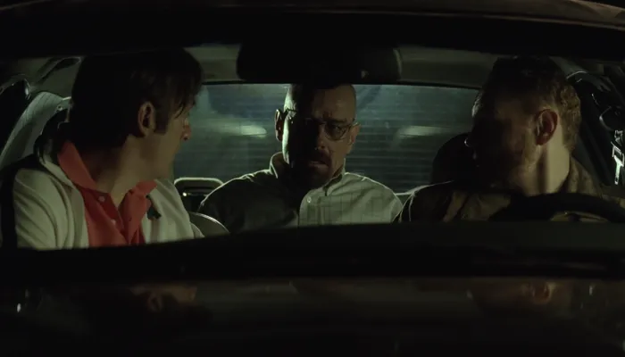 『ブレイキング・バッド』で、ジェシーに殴られたソウルの顔を見て驚くウォルター