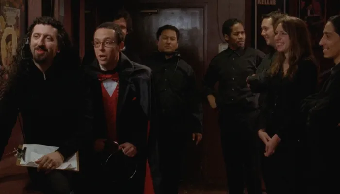 『名探偵モンク』で、マジシャントリーニが妻との結婚をスタッフに報告する