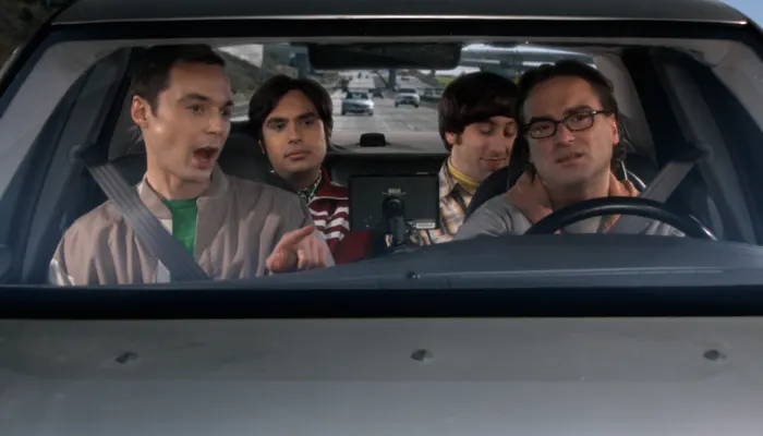 『ビッグバン★セオリー』で、シェルドンとレナード達は車で移動