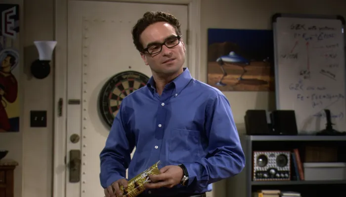 『ビッグバン★セオリー』で、レナードはペニーとのデートを逡巡