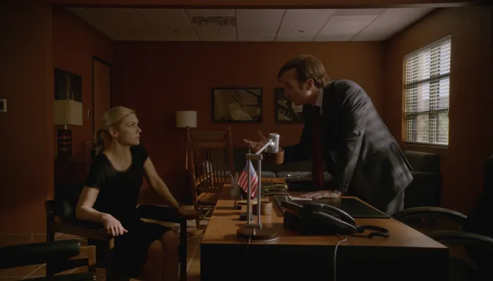 『ベター・コール・ソウル』で、ジミーはキムに兄のチャックを壊れている（broken）と形容する