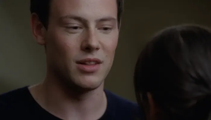 『glee/グリー』で、レイチェルはフィンと別れる