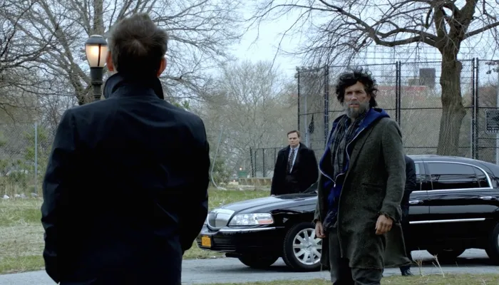 『PERSON of INTEREST 犯罪予知ユニット』で、ハロルドとジョンが最初に出会う場面