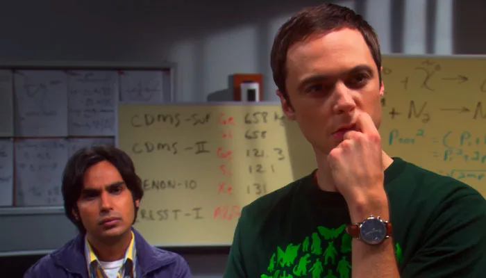 『ビッグバン★セオリー』で、シェルドンとラジが難問に取り掛かる