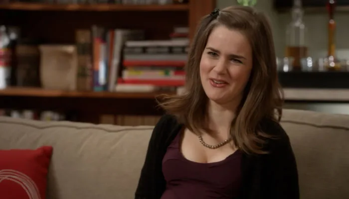 『モダン・ファミリー』で、女性はイルカは魚と主張し、ミッチェルはそれに反論