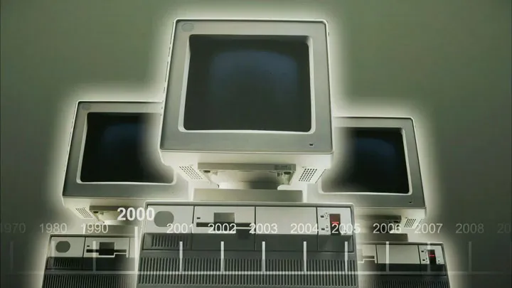 『ビッグバン★セオリー』のオープニングで、パソコンのIBM PS/2 Model 502