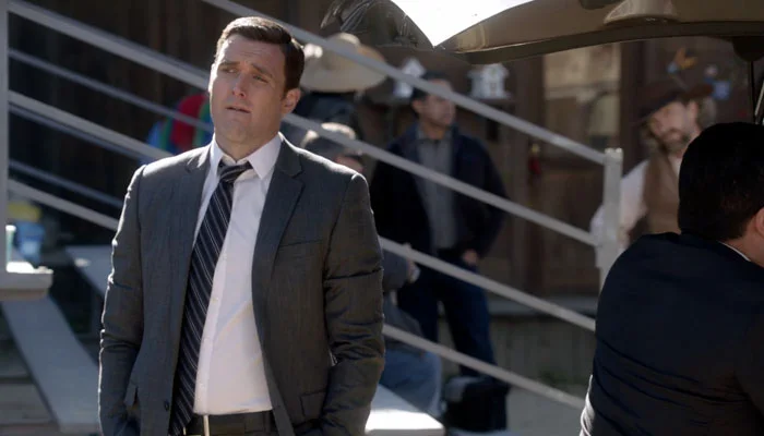 『メンタリスト』で、リグズビーはヴァンペルトにプレゼントを送って様子を見る