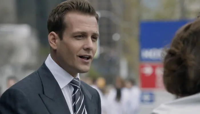 『SUITS/スーツ』で、ハーヴィーと労働組合