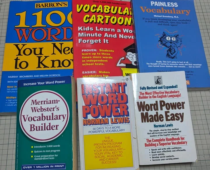 所有してる洋書ボキャビル本の一覧（1100 words you need to know, Merriam-Webster's Vocabulary Builder, Word Power Made Easy, Instant Word Power etc.）