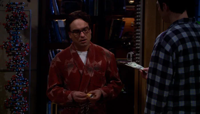 『ビッグバン★セオリー』で、シェルドンはレナードにトイレを使わせてもらったコンビニでビーフ・ジャーキーを買うように言う