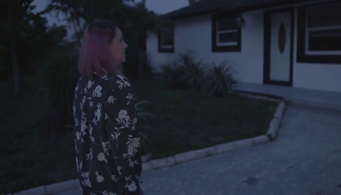 『ジェフリー・エプスタイン: 権力と背徳の億万長者』で、被害者女性がジェフリーとの経験を告白する