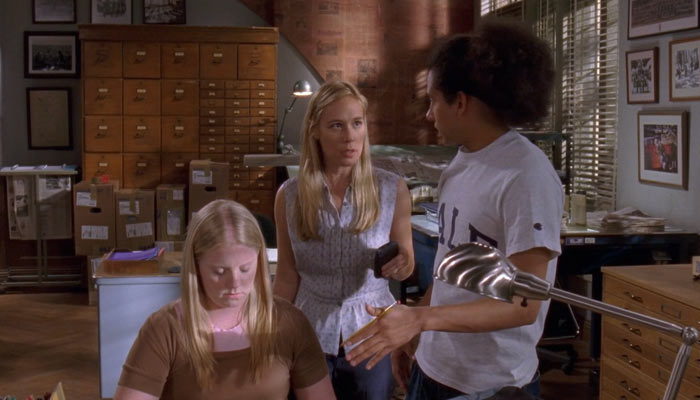 『ギルモア・ガールズ』で、パリスは前置詞で終わらす文は良い文でないと主張