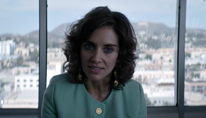 『GLOW』で、キャスティングオーディション中のルースは男のセリフを故意に演じる