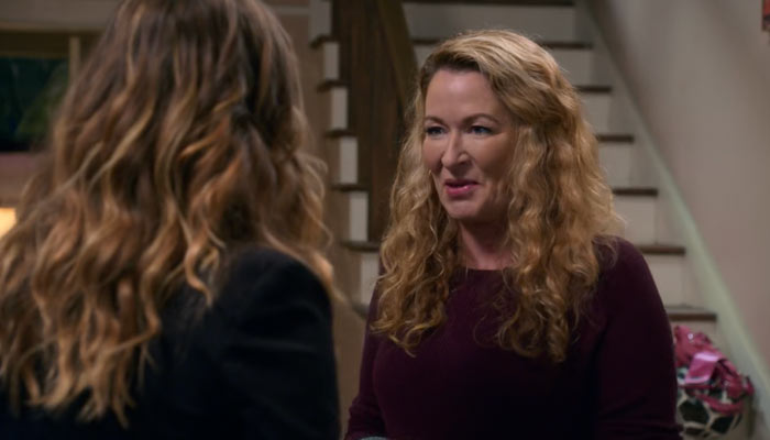 『欲望は止まらない!』で、母は妊娠を回避して喜ぶ