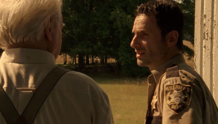 『ウォーキング・デッド』で、リックは元の世界に戻らないとハーシェルに伝える