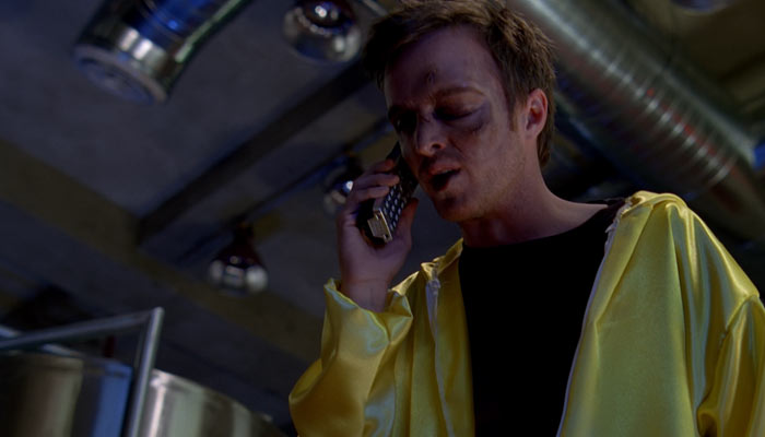 『ブレイキング・バッド』で、メス作りの納期に間に合わないジェシーはウォルターに電話する
