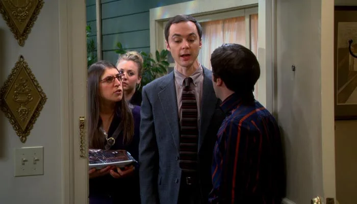 『ビッグバン★セオリー』で、ハワード家に着いたシェルドンは、いい匂いがすることを伝える