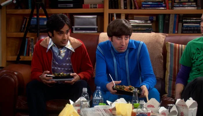 『ビッグバン★セオリー』で、ハワードはシェルドンやペニーのアパートに引っ越そうか検討