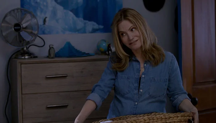 『ユニークライフ』で、母エルサは子どもたちの会話に割って入り、テレビで仕入れた「catfish」の知識を披露する