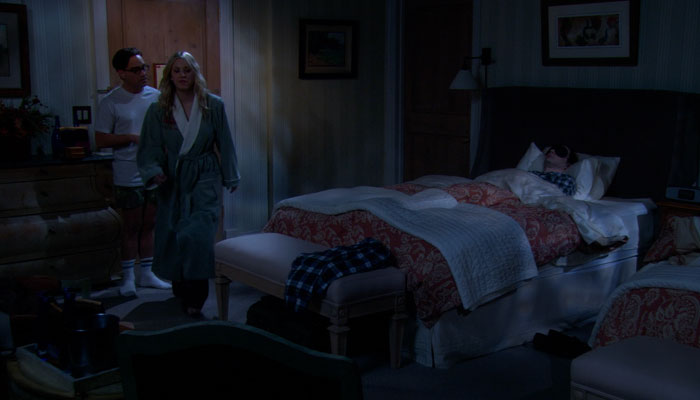 『ビッグバン★セオリー』で、ペニーはレナードのベッドで一緒に寝る