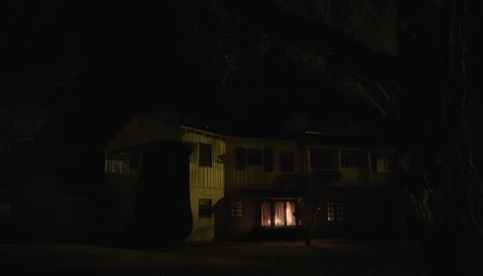『ベター・コール・ソウル』で、チャックの家が燃える