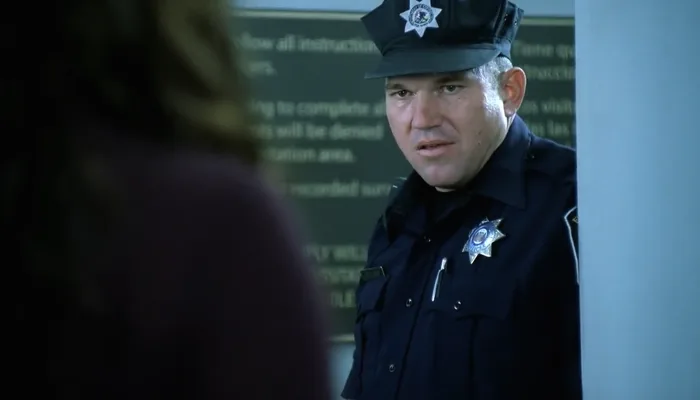 『プリズン・ブレイク』で、ベリックじゃマイケルの妻に質問する