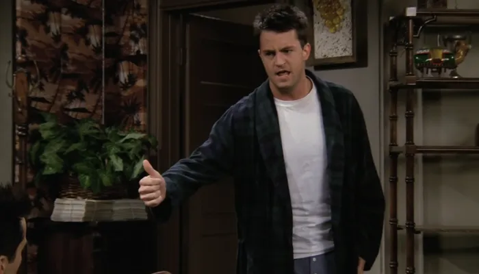 『フレンズ』で、孤独な将来を心配するチャンドラー