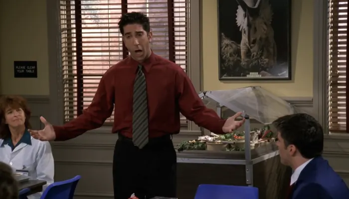 『フレンズ』で、ロスは博物館で改めて自己紹介