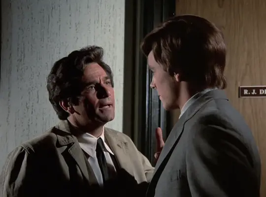 『刑事コロンボ』で、コロンボの聞き込み