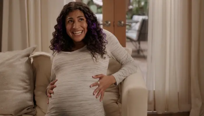 『クレイジー・エックス・ガールフレンド』で、妊娠したヘザー