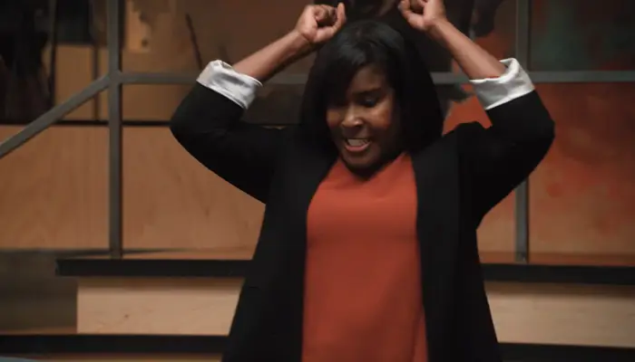 『神話クエスト』で、人事のキャロル