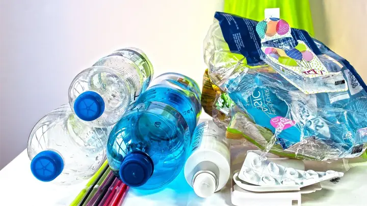 プラスチック製品のゴミ