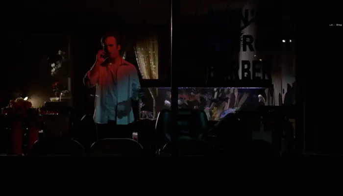 『ベター・コール・ソウル』で、キムに電話するジミー