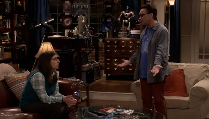 『ビッグバン★セオリー』で、エイミーとレナードはシェルドンのことを話す