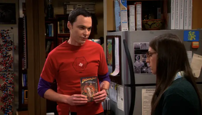 『ビッグバン★セオリー』で、シェルドンはエイミーにインディー・ジョーンズの素晴らしさを語る